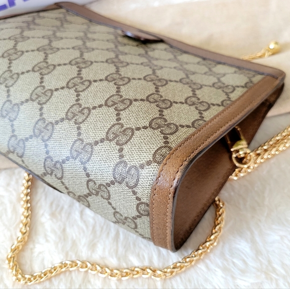 Very Cute ❤Authentic GUCCI Clutch Crossbody/Shoulder - Picture 8 of 16